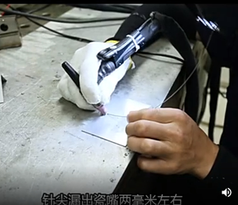 加丝焊接教学视频