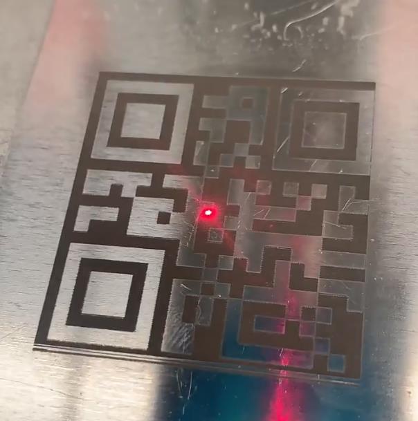 不锈钢板激光打标（二维码、LOGO、图案、文字）操作演示
